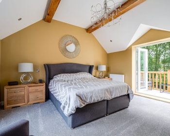 imgi_176_4J6A6175-EditRosefieldHouse.Resized-1024x683.jpg.pagespeed.ce.QqBESwWNFJ